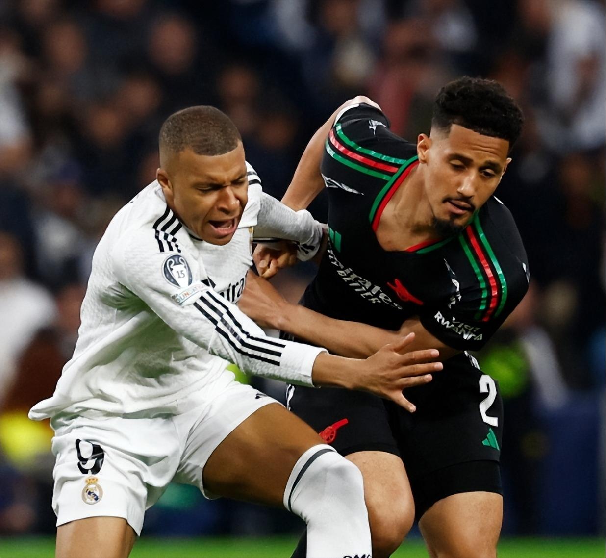 关于清晨突围战来临；皇家社会围绕欧冠完成体检；球迷炸锅；赛程密集仍需轮换的信息